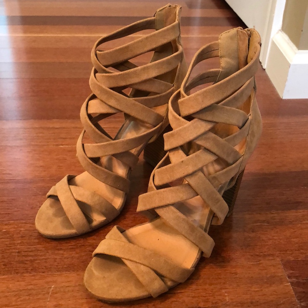 Charlotte Russe • Morris Heels - Picture 1 of 8